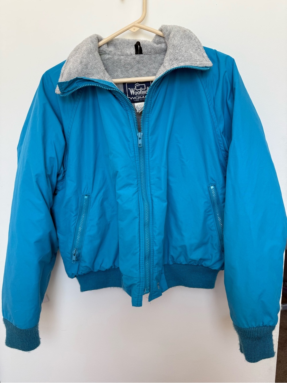 Vintage Woolrich Woman Blue Bomber Jacket with Gray Fleece Lining